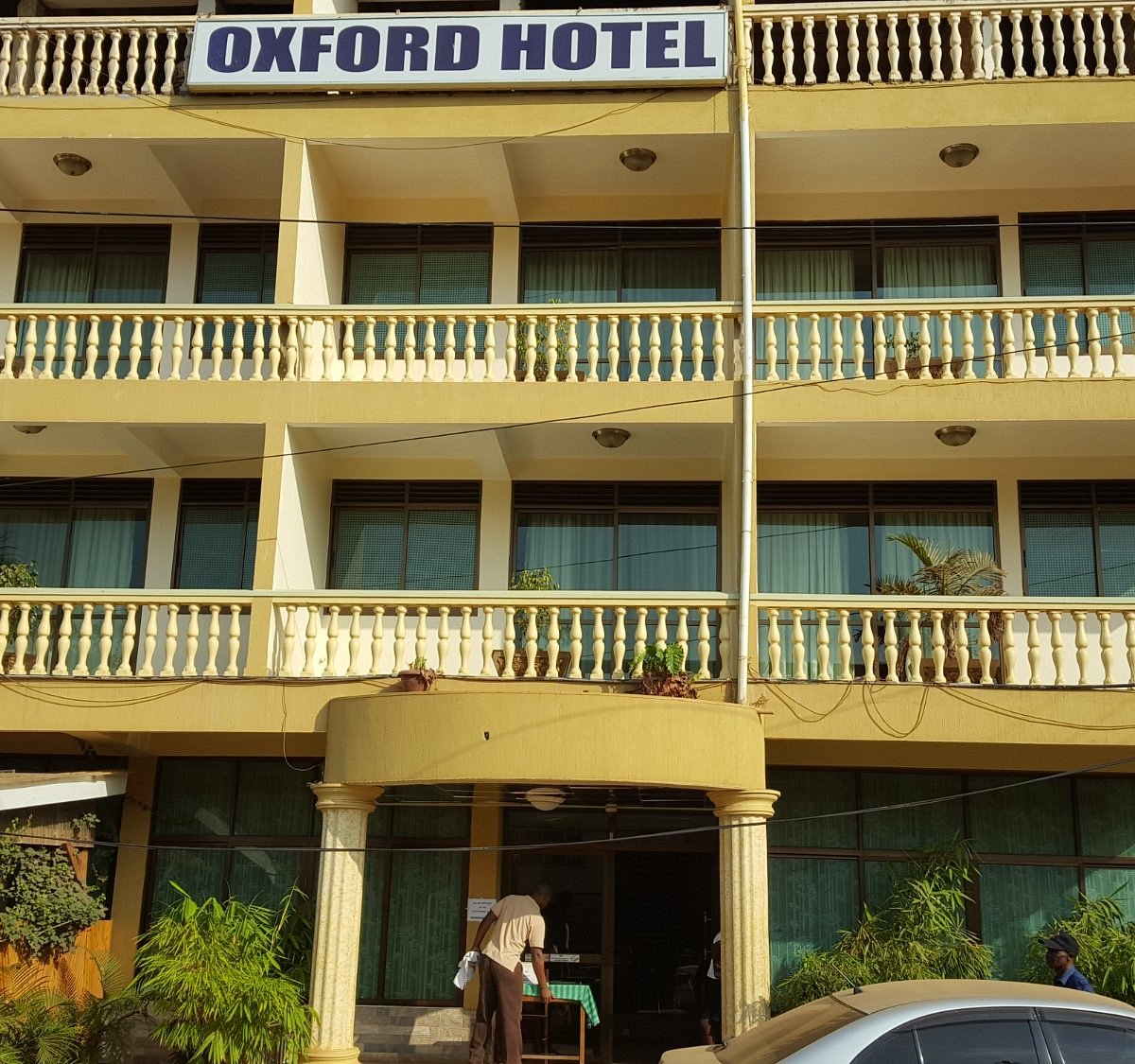 Oxford Royal Hotel