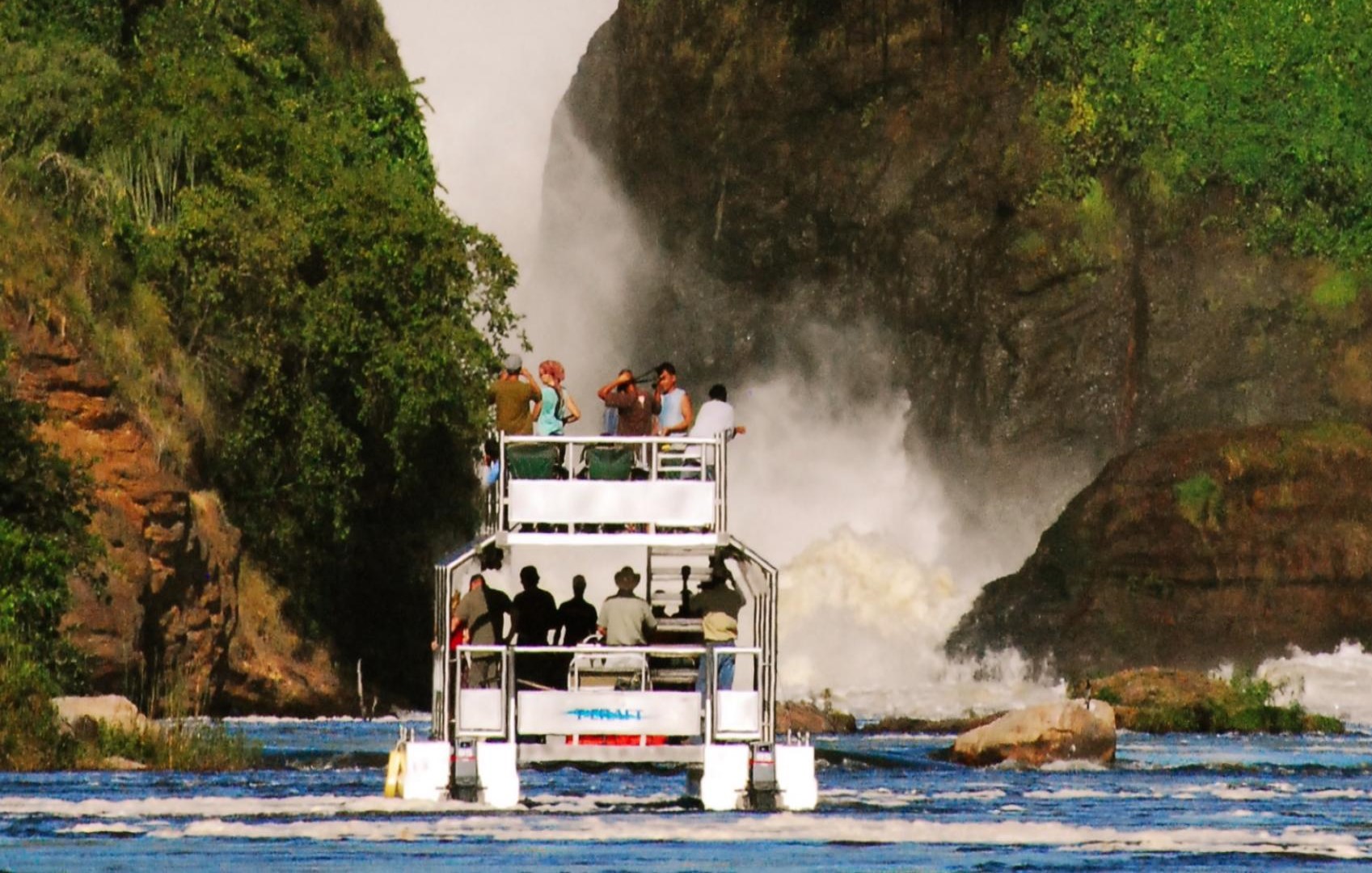 Murchison Falls National Park — safari destination