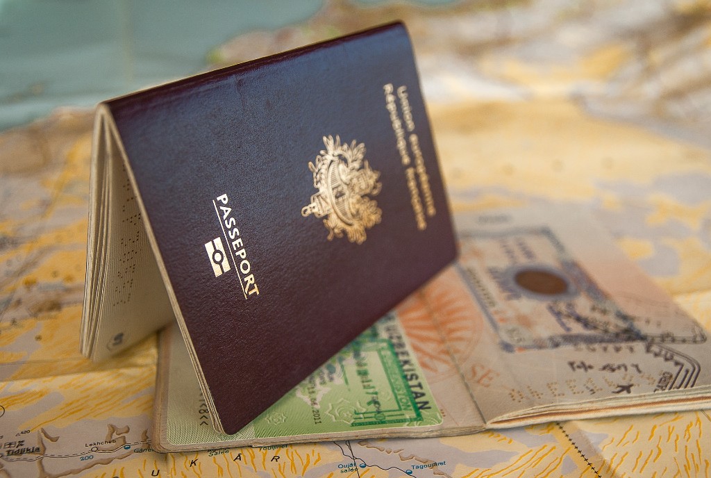 Uganda Visa Requirements: Complete Entry Guidelines for Travelers Visiting Uganda — Uganda safari travel guide